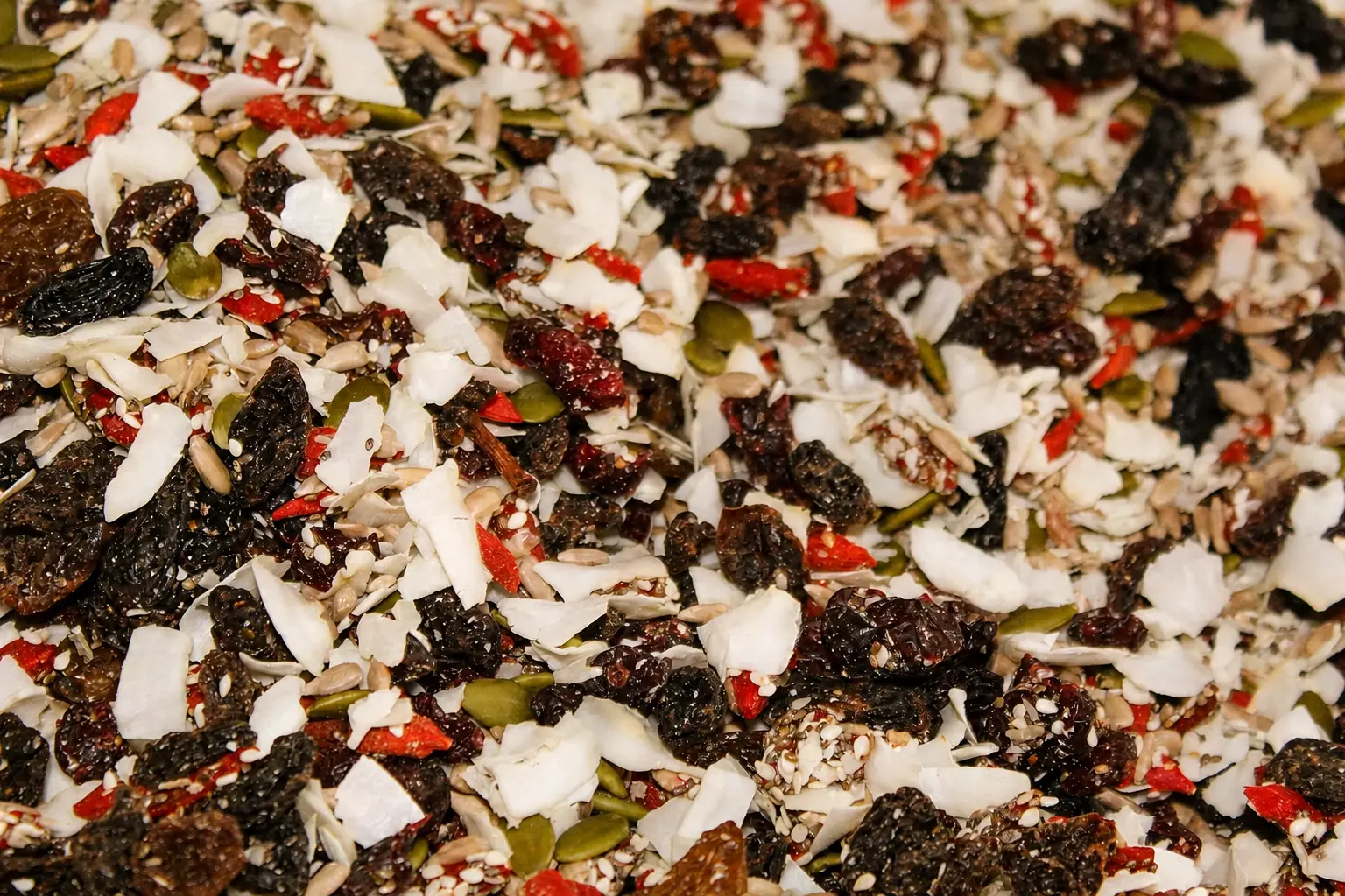 Mix de superfoods con coco, semillas y berries